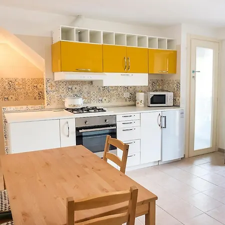 S221 - Sirolo, Nuovissimo Bilocale In Villetta Pt Apartment *